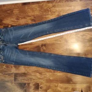 Miss me 27 boot cut embezzled jeans